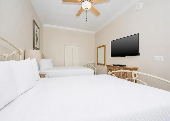 Apartment Phoenix 803 *