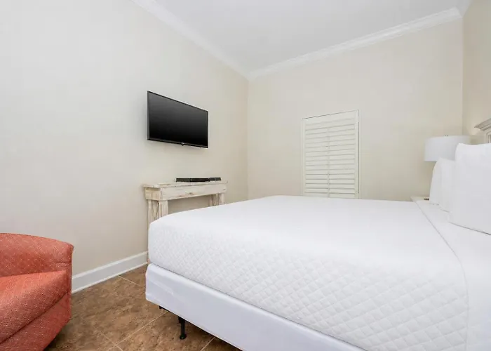 Apartment Phoenix 803 *